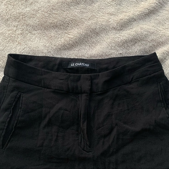 Le Château Black Viscose Short Shorts - Picture 2 of 9